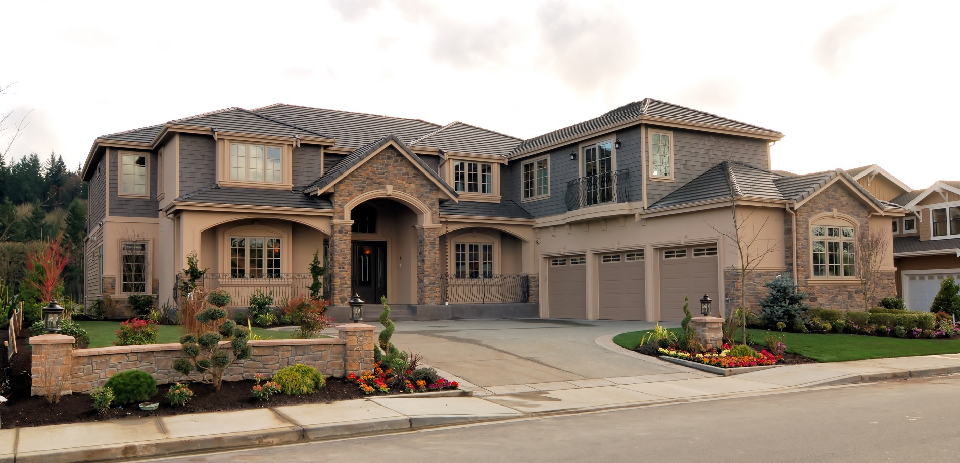 Homes for Sale in Roseville CA New Construction and City Information.