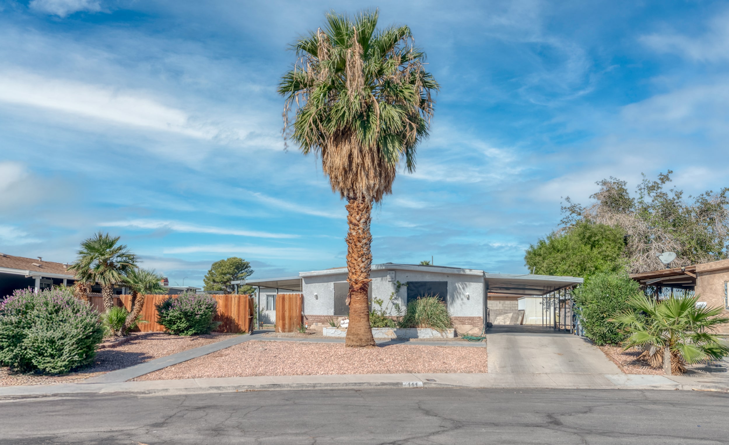 111 Sir Arthur Dr Las Vegas