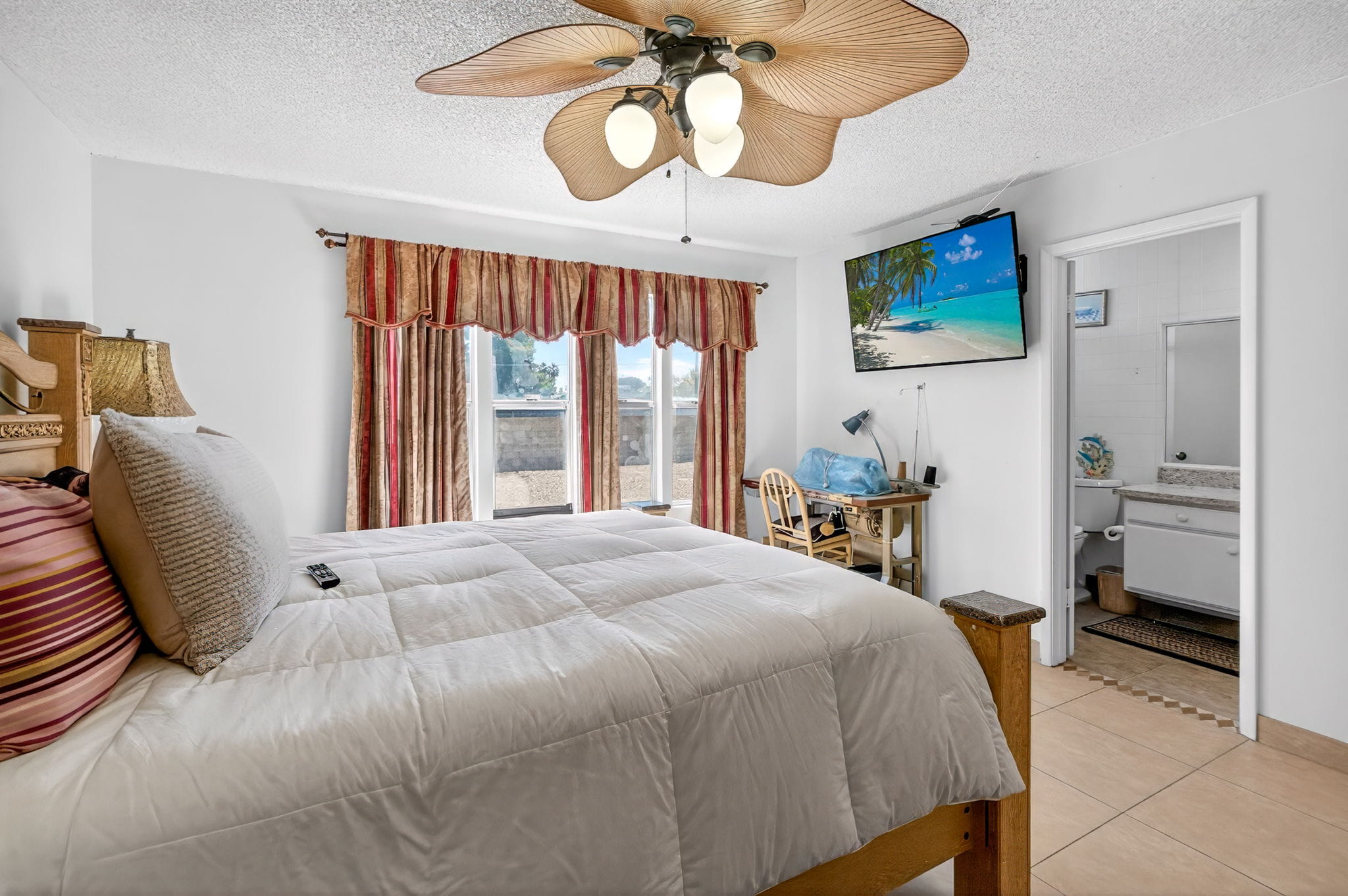 Bedroom Detail