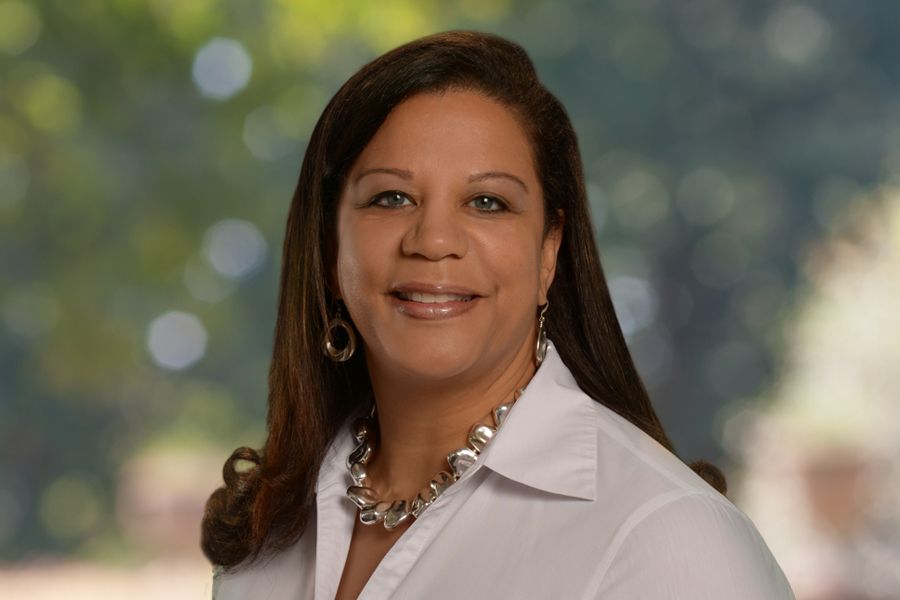 Yolanda Bell, Realtor