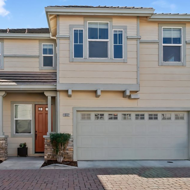 1337 Tapestry Ln