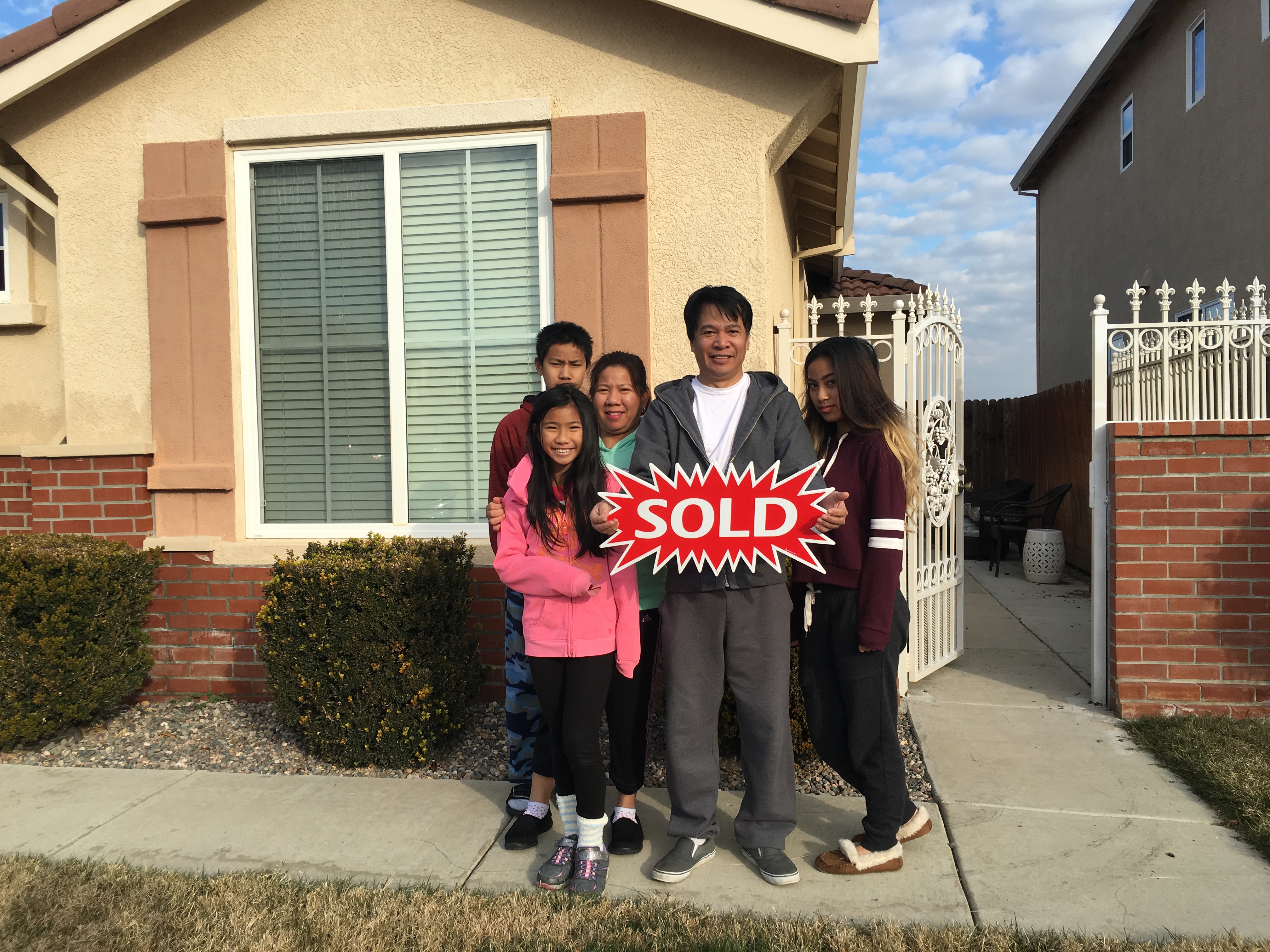 Lloiden Garza Specializes In Stockton Ca Homes Real Estate And Property Listings