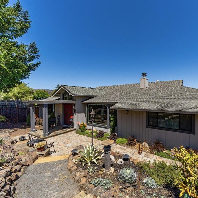 436 Oak Vista Dr